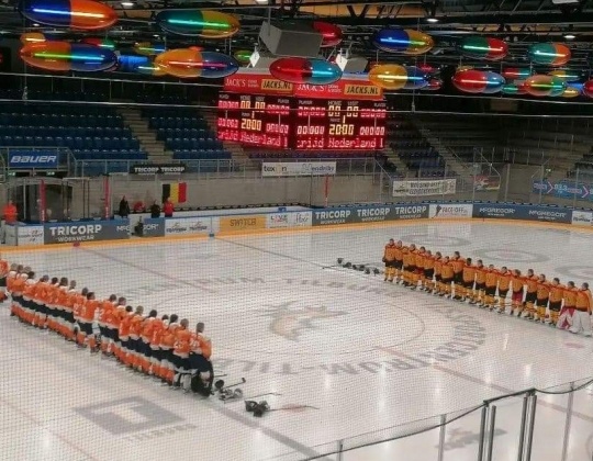 Belgium sends Team to Women's U18 IIHF Worlds for the First Time